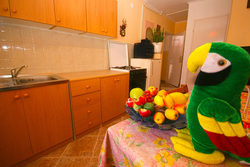 באלה Guest House Robert I Mirna מראה חיצוני תמונה