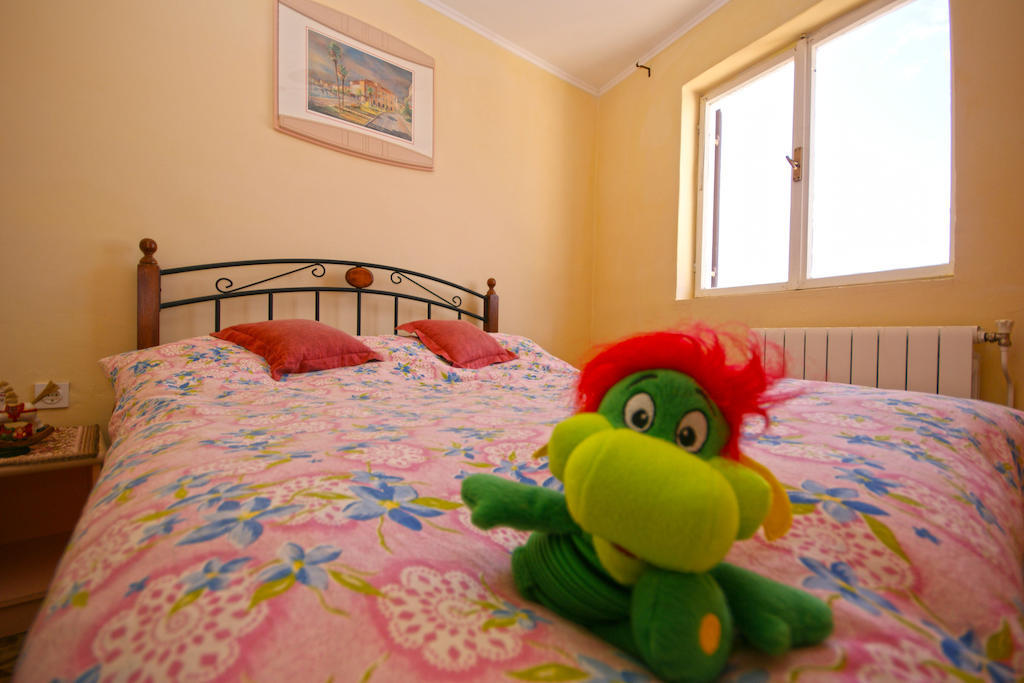 באלה Guest House Robert I Mirna מראה חיצוני תמונה